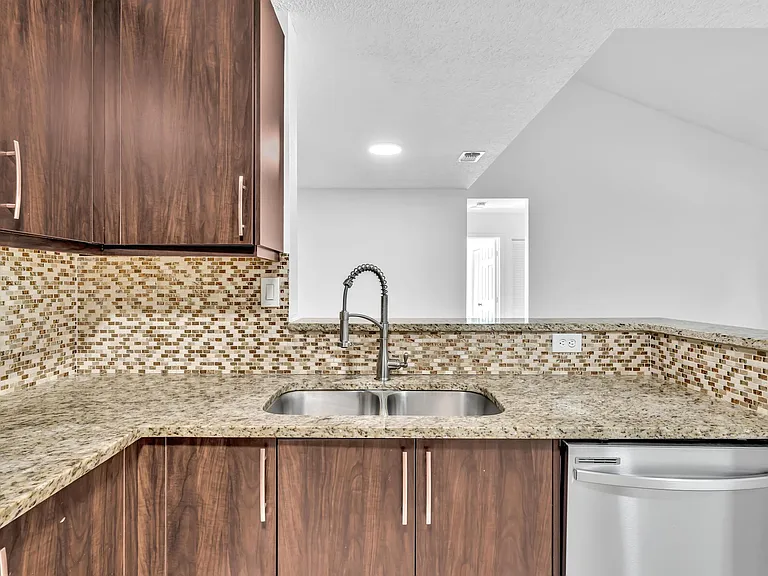 11225 W Atlantic Blvd #306 — Photo 10