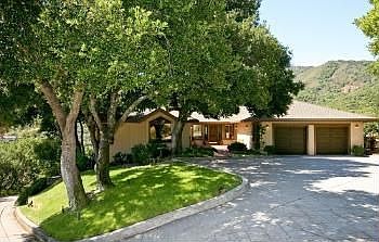 1st image of 55 Saint Andrews Dr