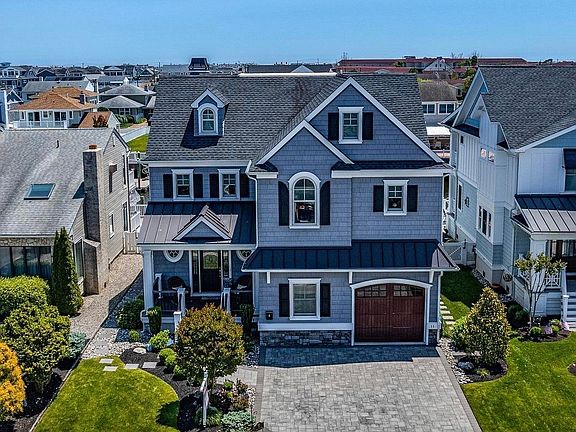4th image of 11 Caroline Ln