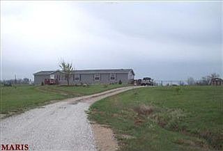1st image of 210 Wills Ct