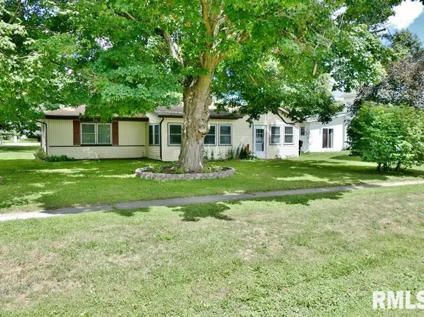 221 W Knoxville St, Brimfield, IL 61517