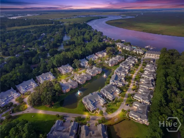 804 River Oaks Drive, Richmond Hill, GA 31324