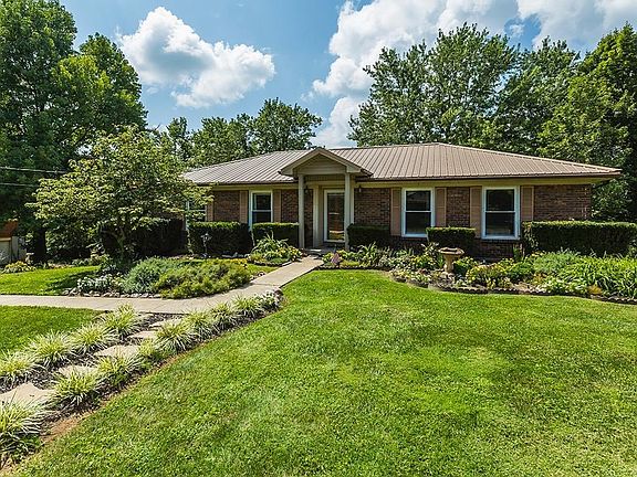 2nd image of 213 Walnut Hill Dr