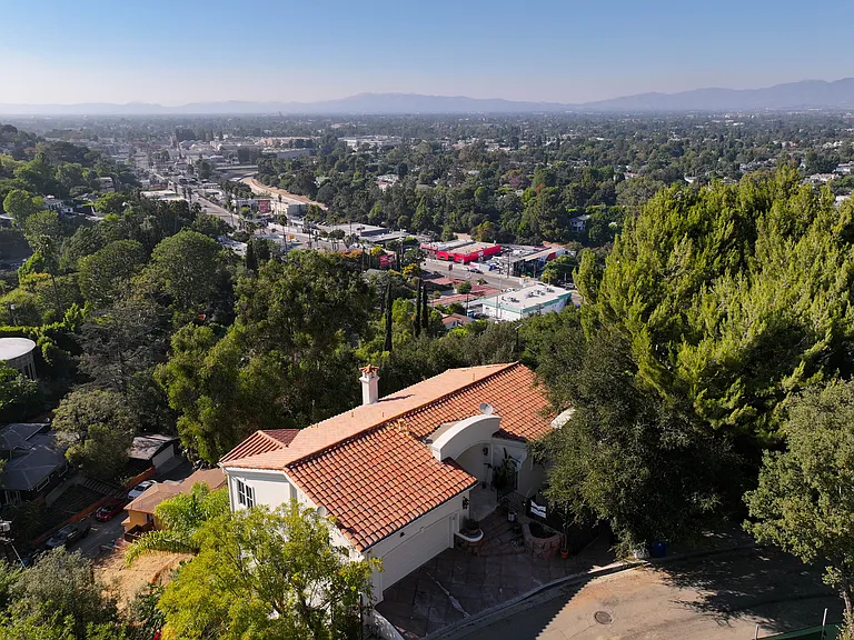 3782 Berry Dr — Photo 34