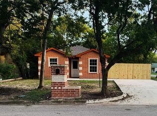 1021 W 11th Ave, Corsicana, TX 75110