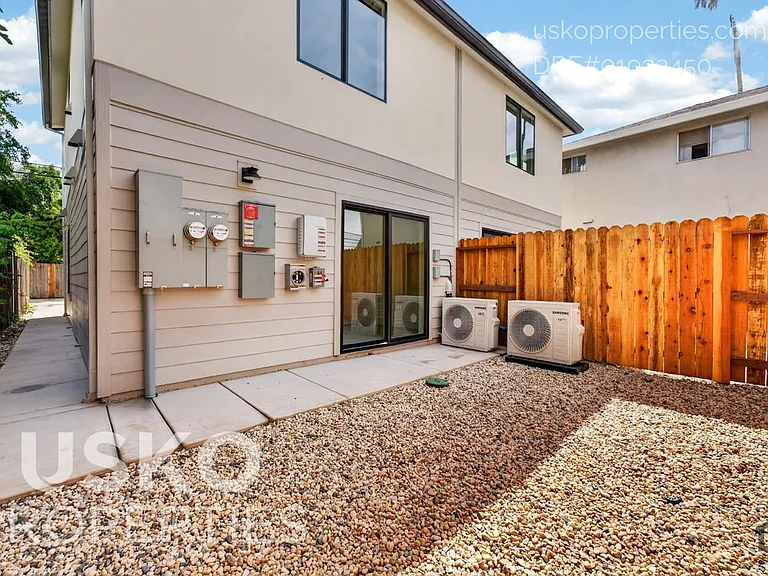 3245 Whale Aly — Photo 17