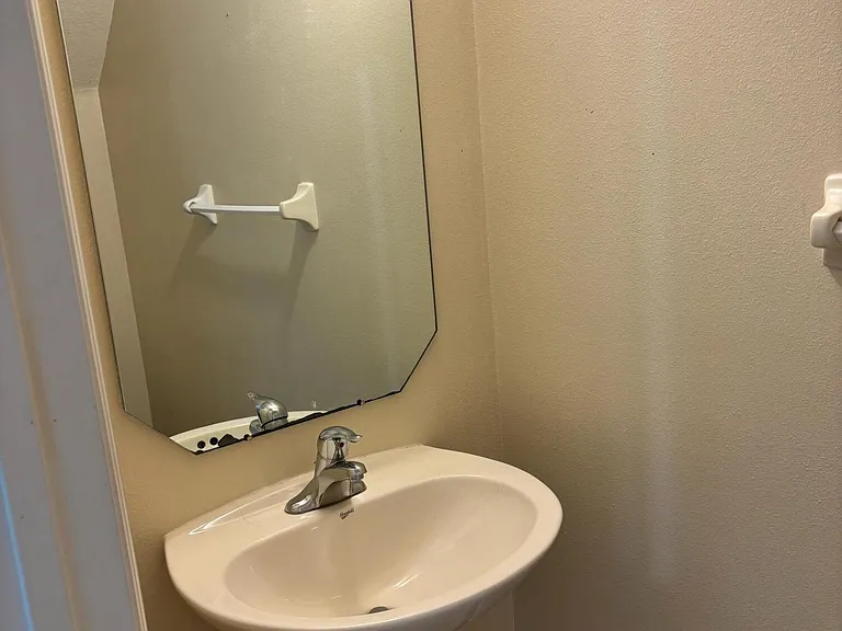 5330 SE Mitchell Ln — Photo 11