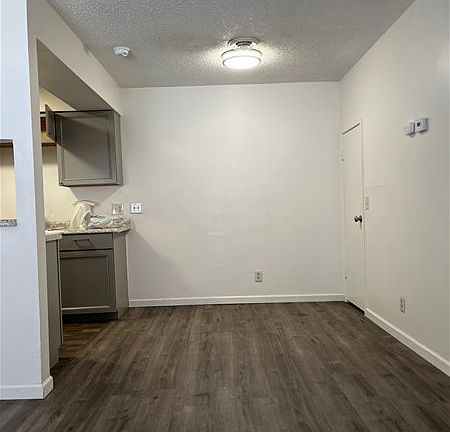 4th image of 1258 Casita Dr Unit 1-3