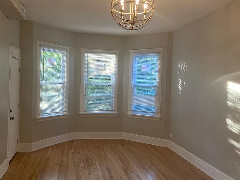 3019 N Gresham Ave #2 — Photo 2