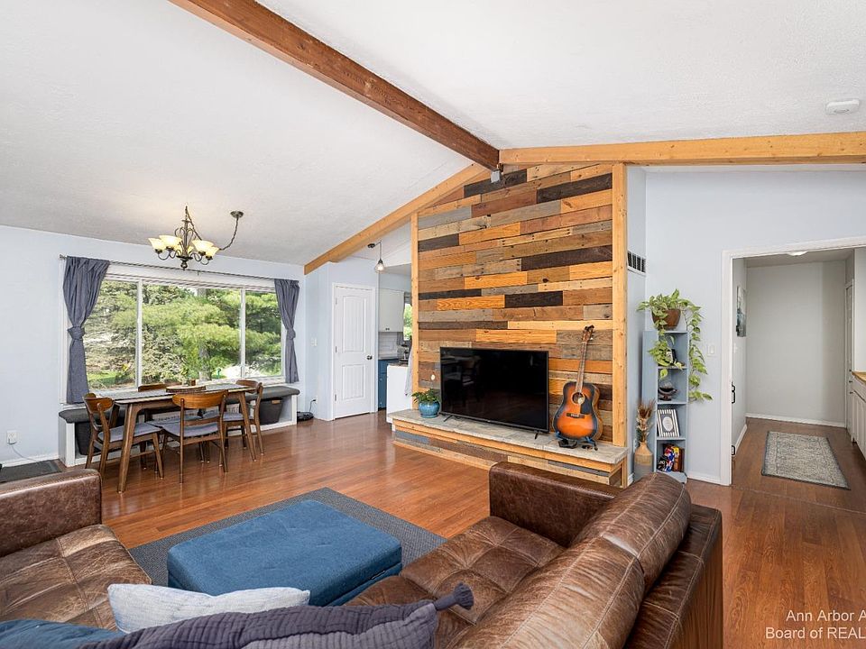 9180 Posey Dr, Whitmore Lake, MI 48189 Zillow