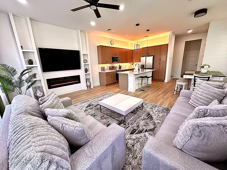 5623 Mesa Cir — Photo 8