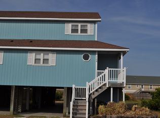 206 Port Side Dr, N Topsail Beach, NC 28460