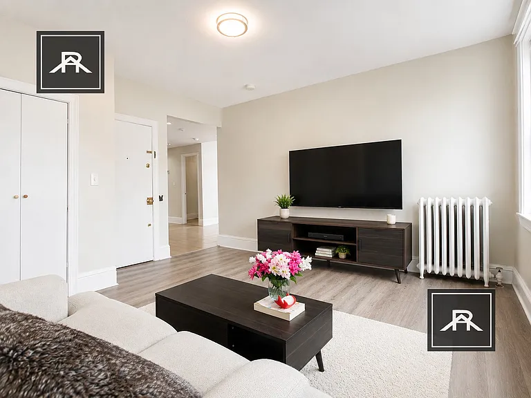 58 Park Vale Ave #17 — Photo 9