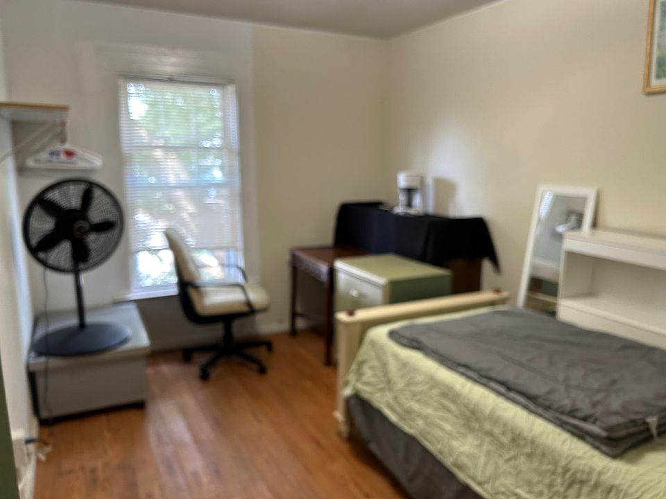 1st image of 48 Vernon St #1