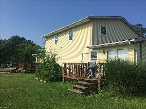 2nd image of 1861 Cloveridge Dr