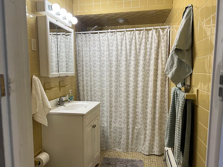 100 Quincy Ave #5 — Photo 11