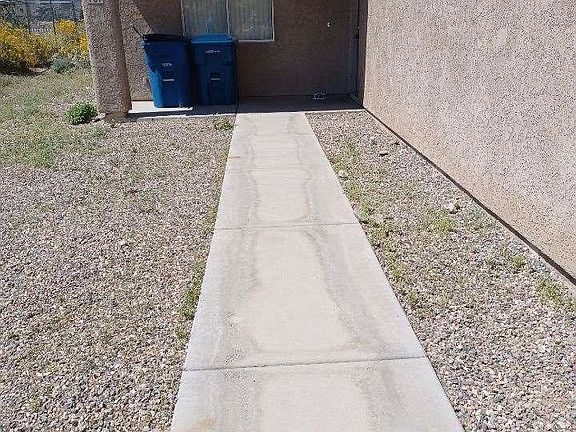 3rd image of 3149 Applewood Dr #101