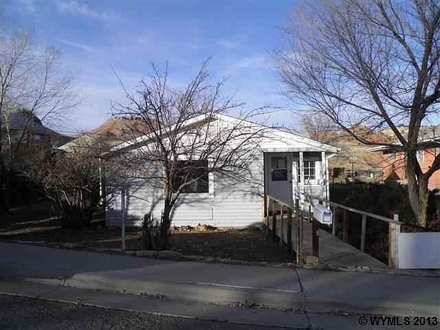 1st image of 720 Park St