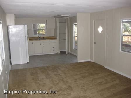4th image of 1949 Sellars Pond Dr