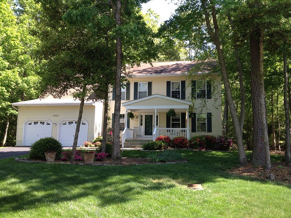 1st image of 44001 Silverwood Ln