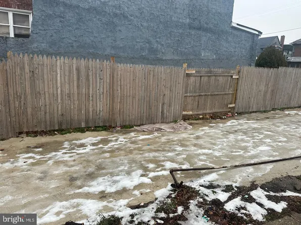 1500 W Nedro Ave, Philadelphia, PA 19141