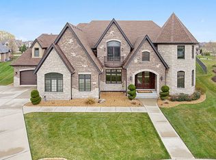 22679 S Pebble Lake Ct, Frankfort, IL 60423
