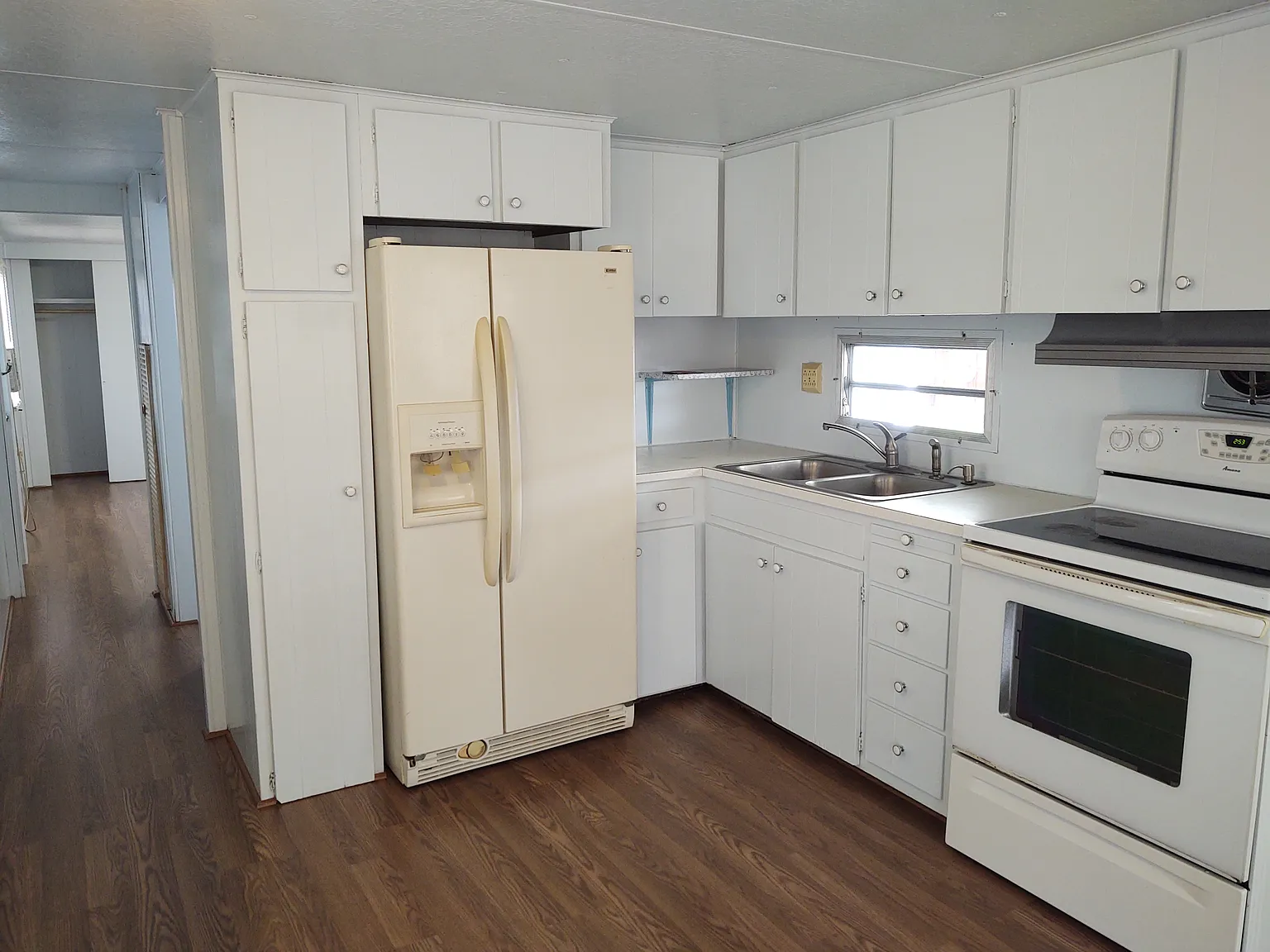 1 bed, 900 sqft, $500 — Photo 4