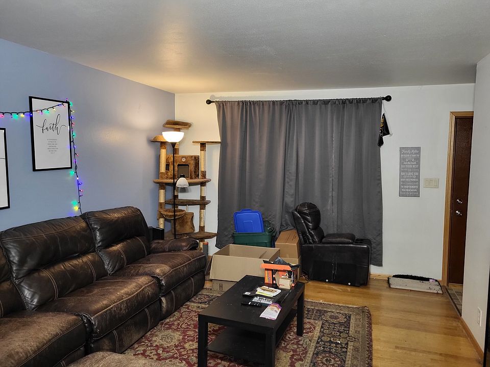 1st image of 7041 Milwaukee Ave