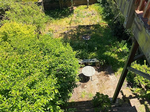 2nd image of 2070 10th Ave