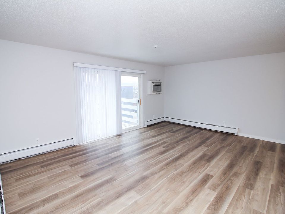 1st image of 308 S Lewis Ave #7