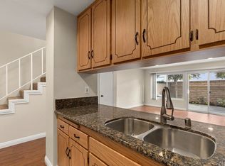 1152 S Clifpark Cir #19P, Anaheim, CA 92805