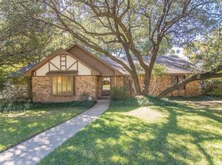 2401 Greenwood Dr, Grand Prairie, TX 75050