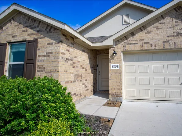 8006 Greens Ln, Navasota, TX 77868