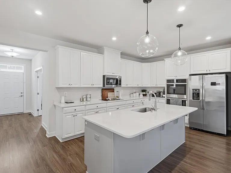 21839 Clarksburg Rd — Photo 5