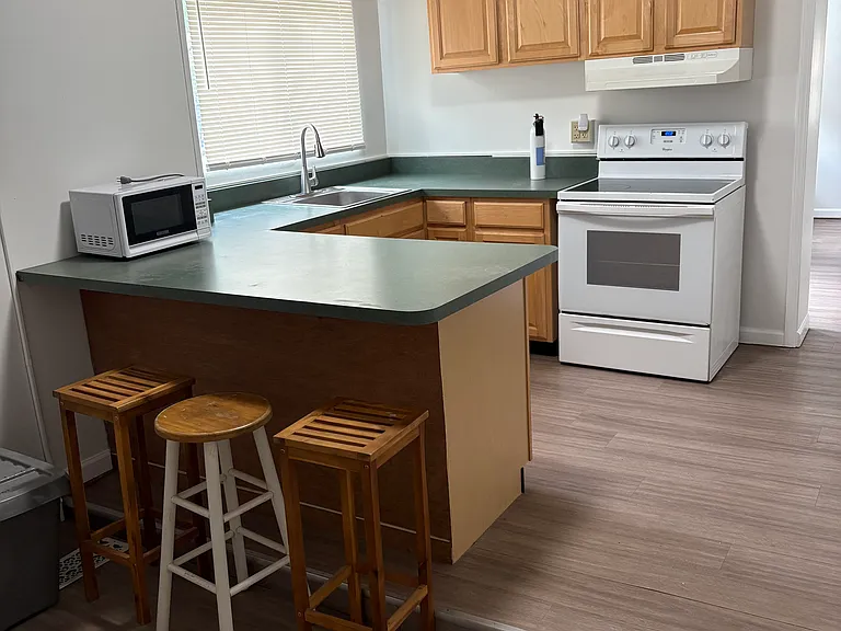 444 North Ave — Photo 3