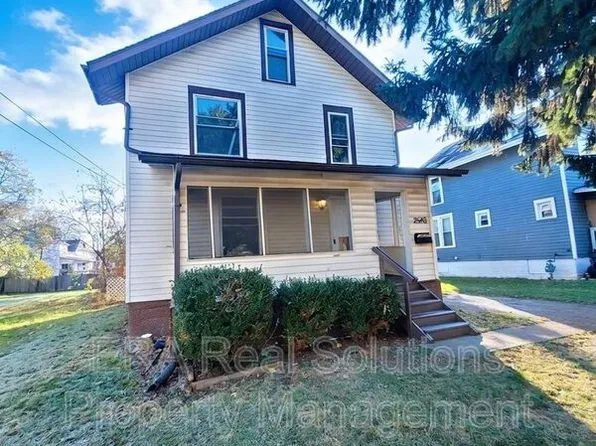 2540 Parkwood Ave, Columbus, OH 43211