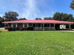 607 Etowah Rd, Benton, TN 37307