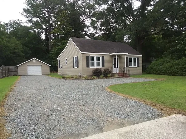 456 Johnstown Rd, Chesapeake, VA 23322