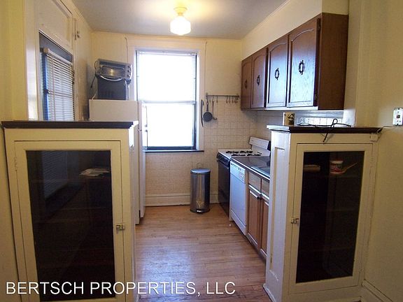 5th image of 4700 N Damen Ave #2