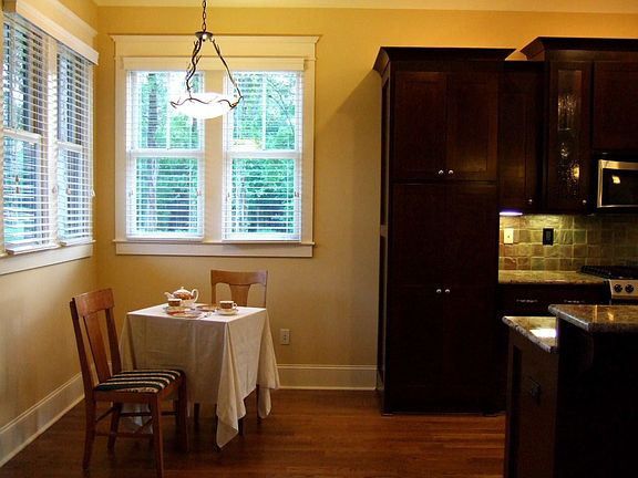 Breakfast Nook