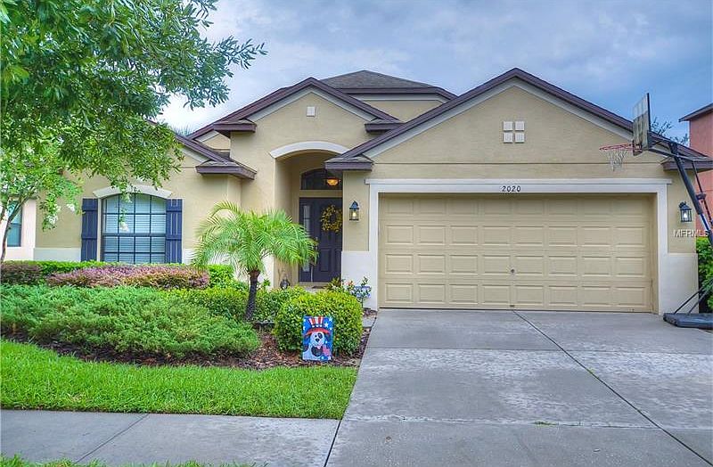 1st image of 2020 Abbey Trace Dr