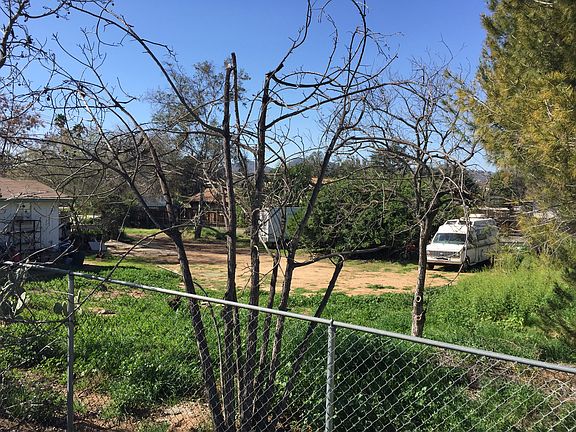 3rd image of 1075 S Hale Ave