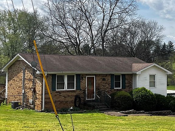 2nd image of 1578 Cherry Tree Dr