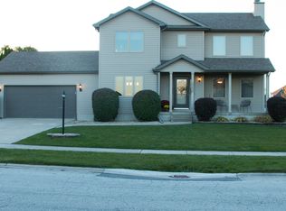 2230 Saint Francis Dr, Schererville, IN 46375