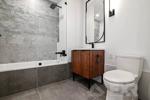 Rented by EXR | media 19