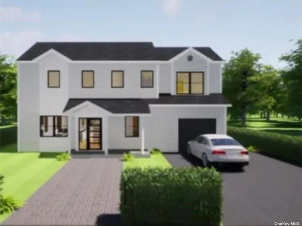 77 Hill Lane, Levittown, NY 11756