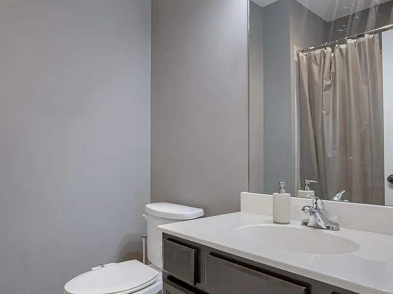 15523 Valley View Dr — Photo 17