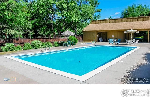 Pool and hot tub area