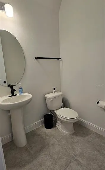 18410 Blue Heron Cir — Photo 29
