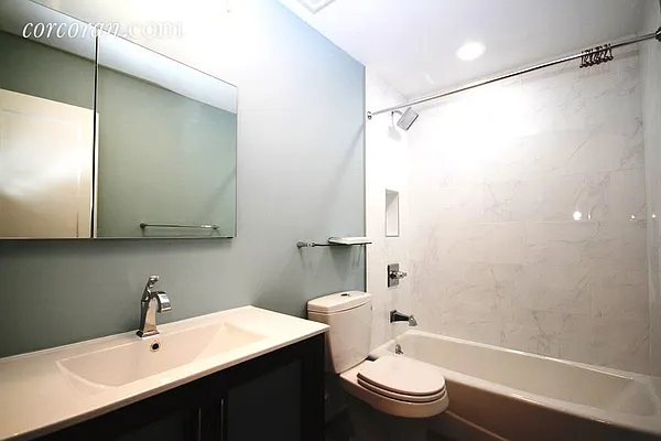 Rented by Corcoran | media 27